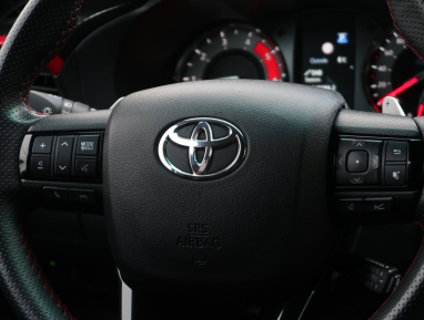 Toyota Hilux - 2024