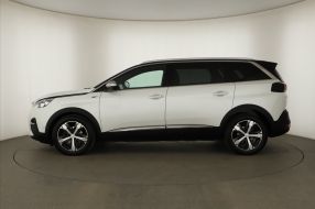 Peugeot 5008 - 2018
