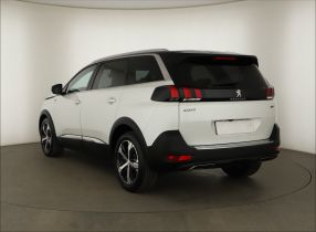 Peugeot 5008 - 2018