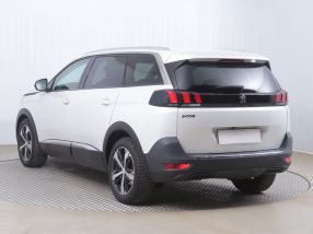 Peugeot 5008 - 2019