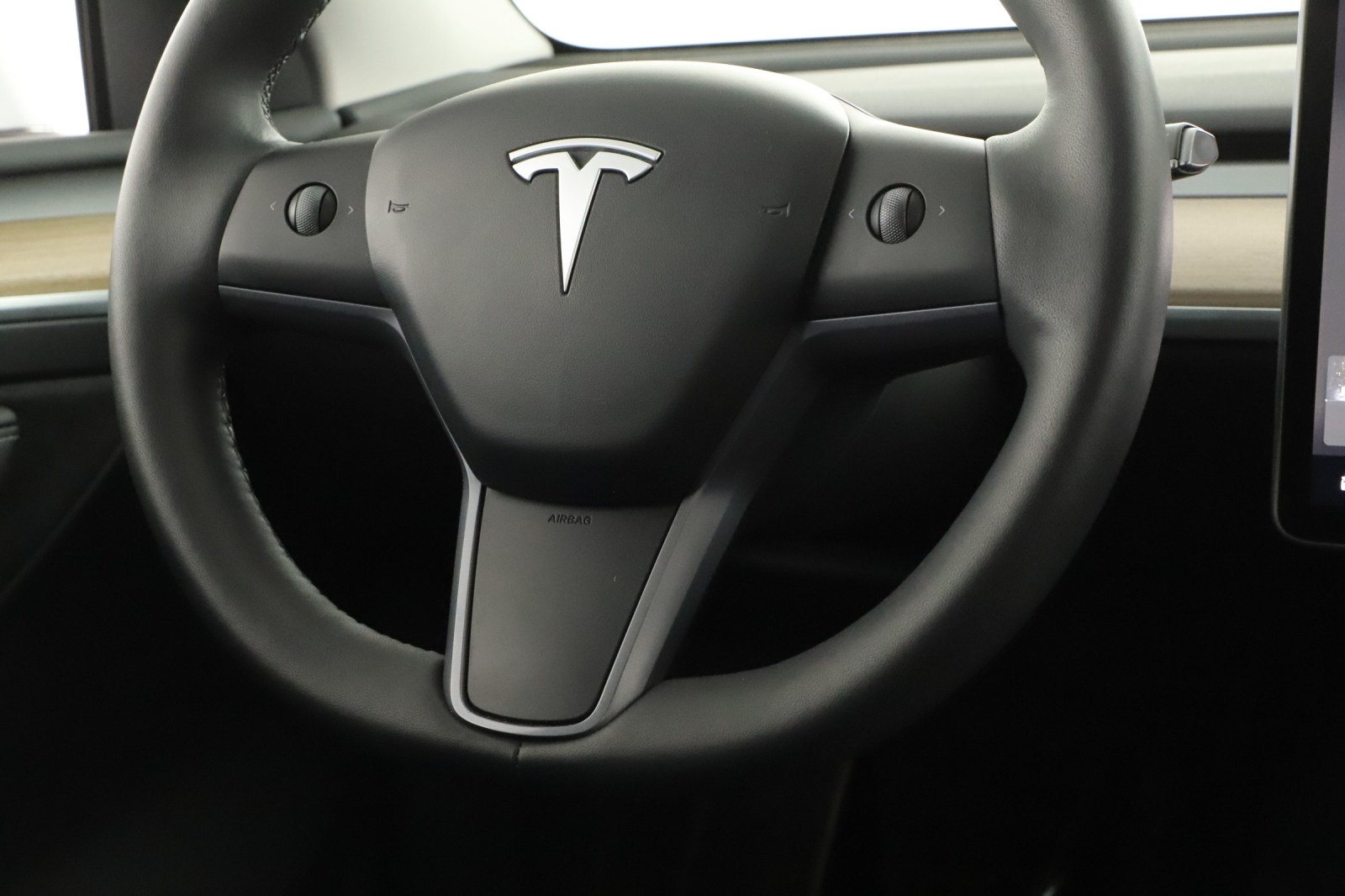 Tesla Model Y - 2022