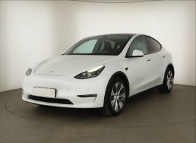 Tesla Model Y - 2021
