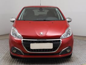 Peugeot 208 - 2015