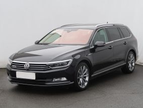 Volkswagen Passat - 2015