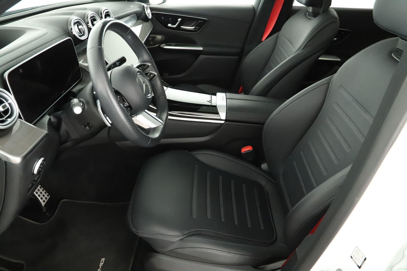 Mercedes-Benz GLC - 2024