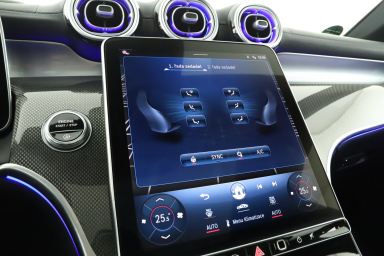 Mercedes-Benz GLC - 2024