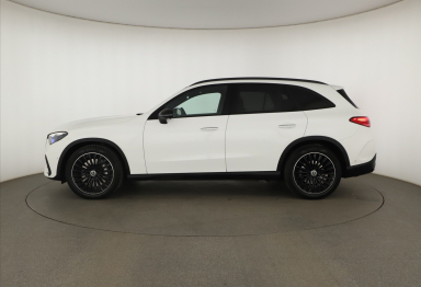 Mercedes-Benz GLC - 2024