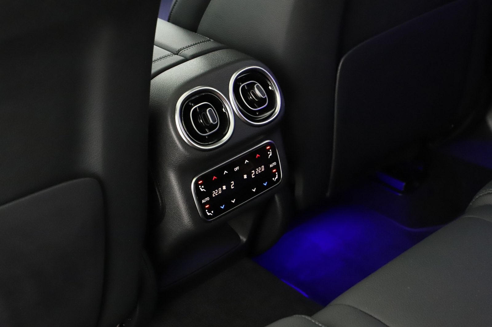 Mercedes-Benz GLC - 2024