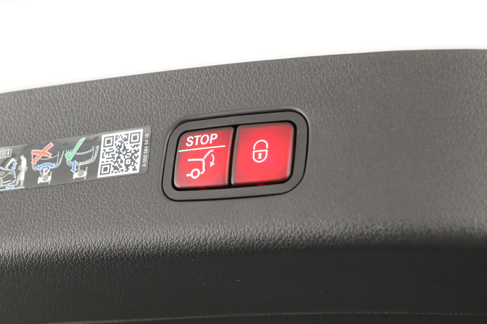 Mercedes-Benz GLC - 2024