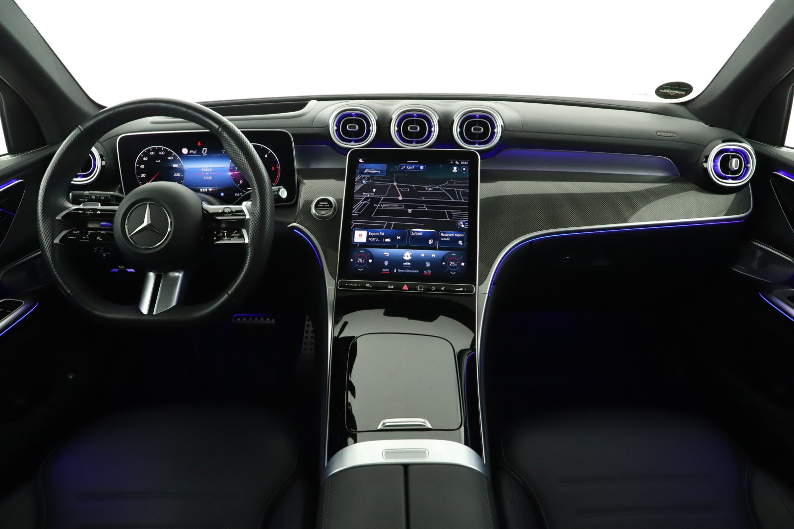 Mercedes-Benz GLC - 2024