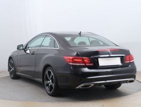 Mercedes-Benz E - 2016