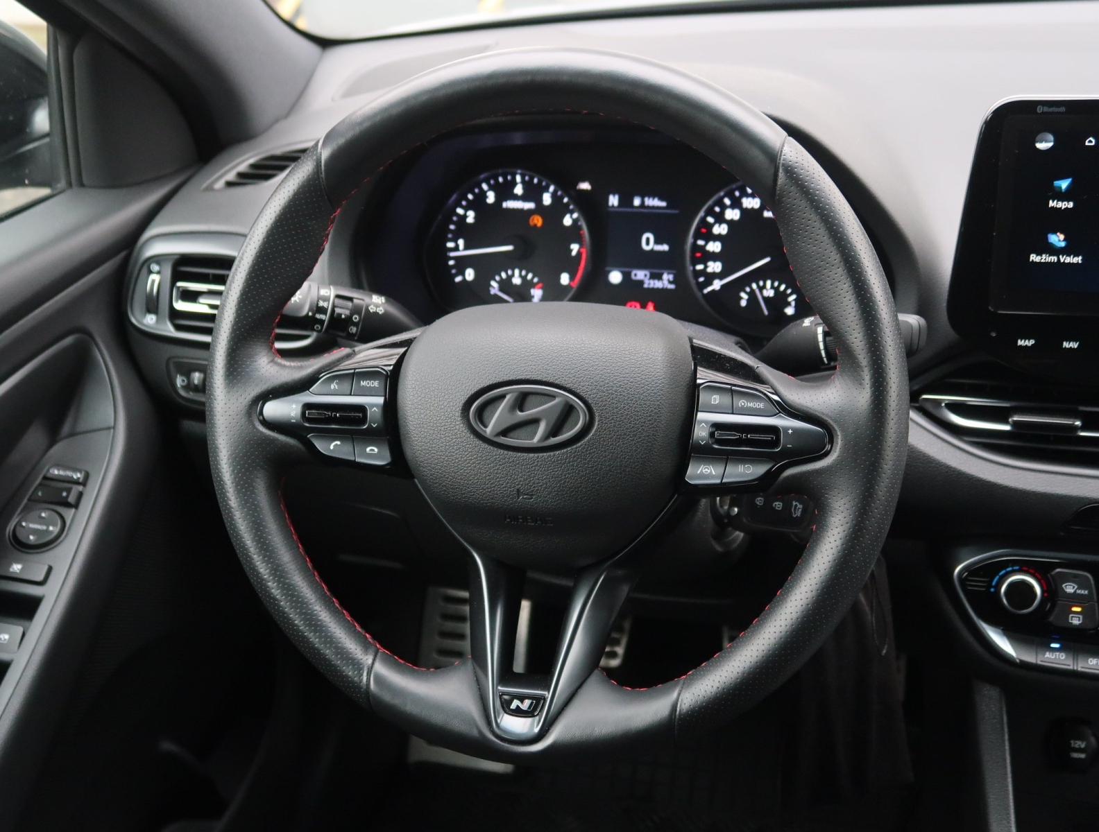 Hyundai i30 Fastback - 2023