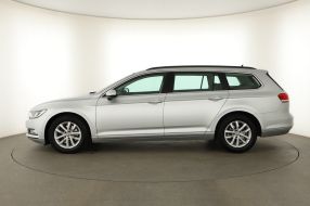 Volkswagen Passat - 2016