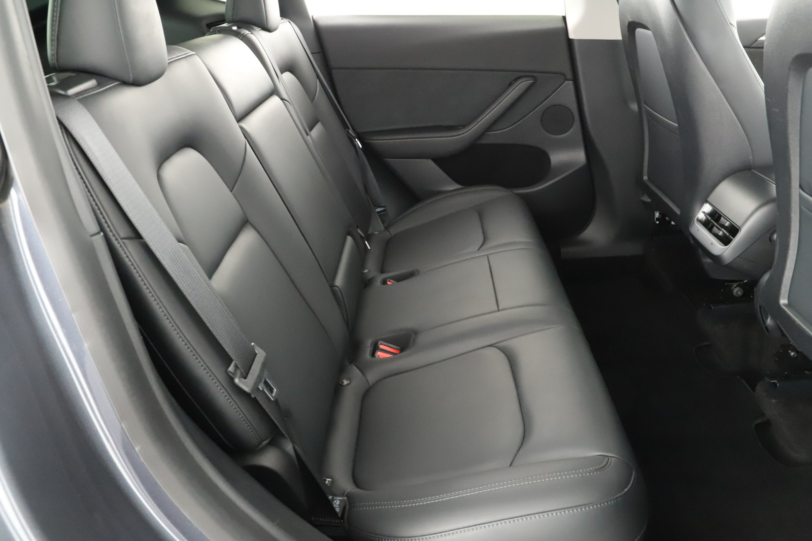 Tesla Model Y - 2021