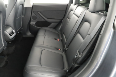 Tesla Model Y - 2021