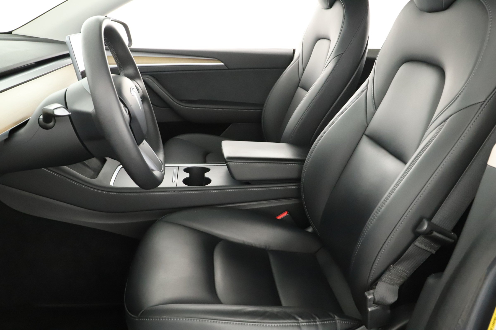 Tesla Model Y - 2021