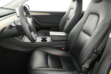 Tesla Model Y - 2021