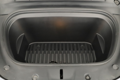 Tesla Model Y - 2021