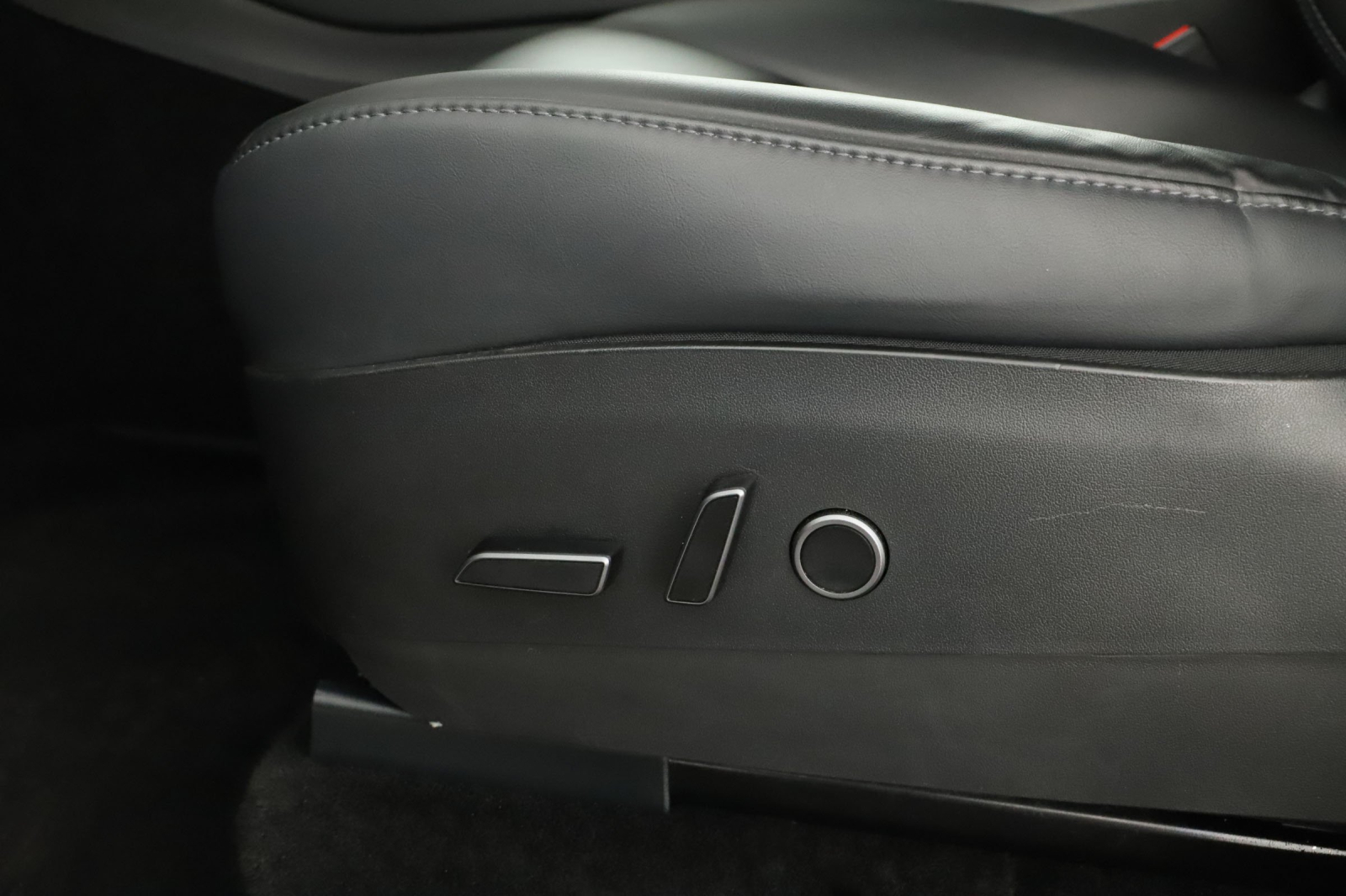 Tesla Model Y - 2021