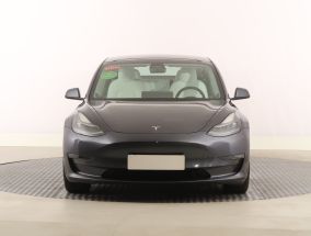 Tesla Model 3 - 2020