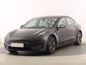 Tesla Model 3 - 2020