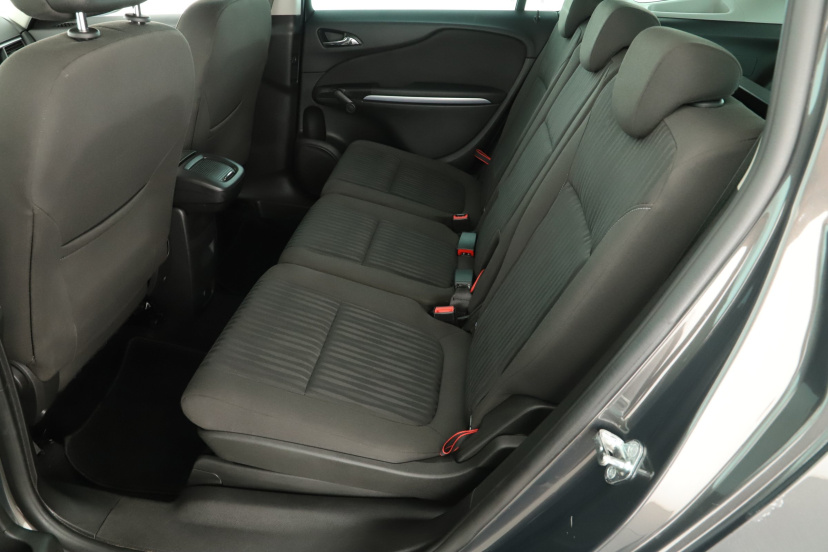 Opel Zafira, 2015
