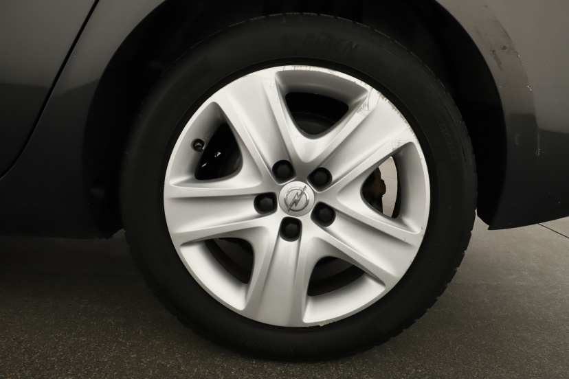 Opel Zafira, 2015