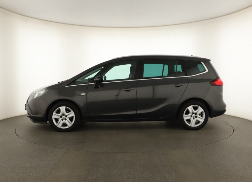 Opel Zafira, 2015