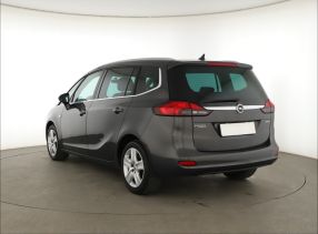 Opel Zafira - 2015