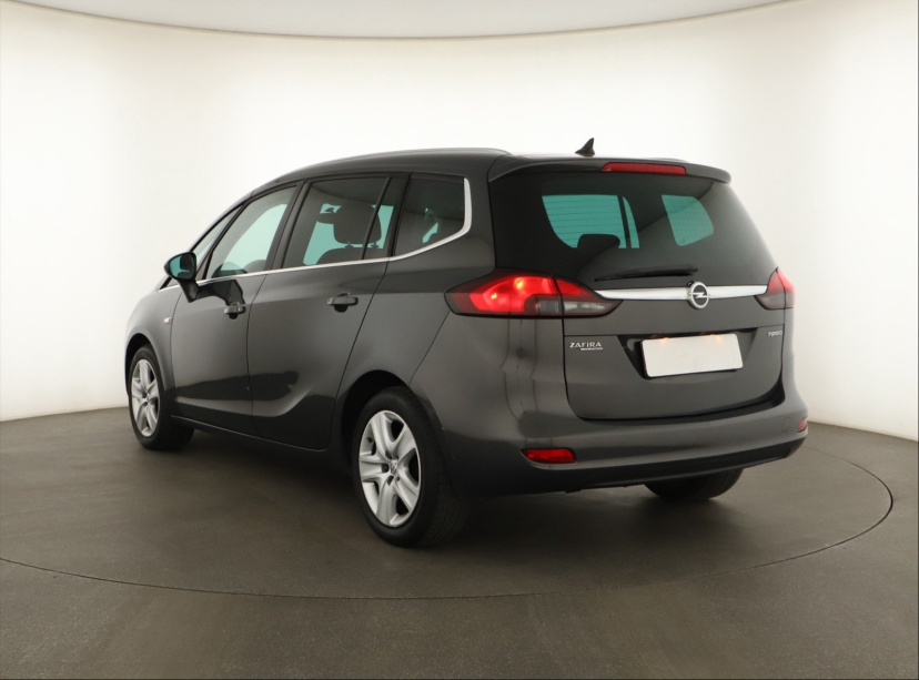 Opel Zafira, 2015