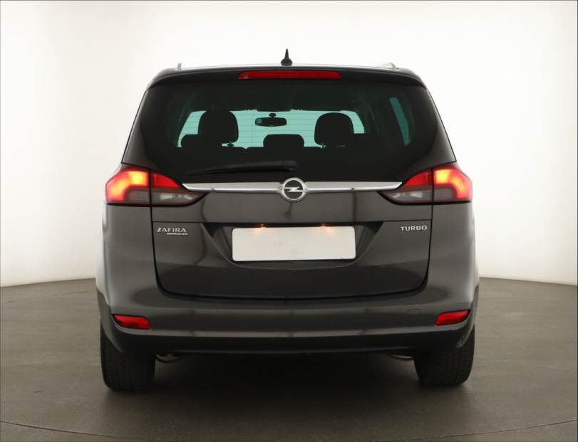 Opel Zafira, 2015