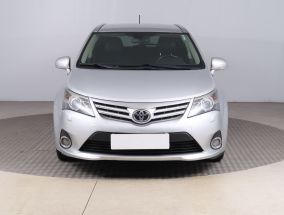 Toyota Avensis - 2012