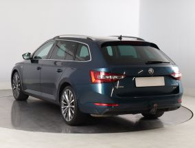 Skoda Superb - 2019