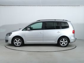 Volkswagen Touran - 2013