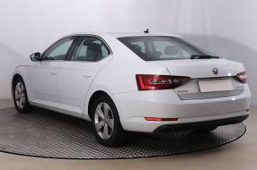 Skoda Superb - 2019