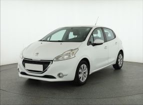 Peugeot 208 - 2013
