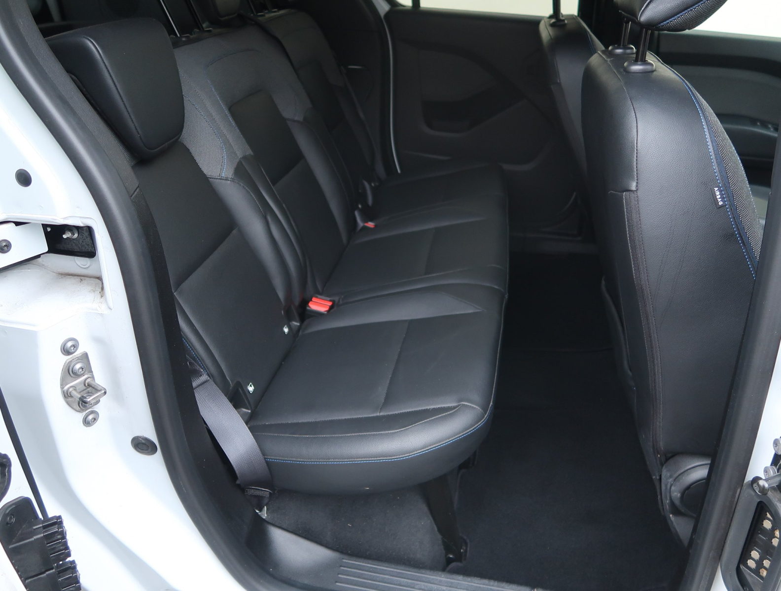 Nissan Townstar - 2023