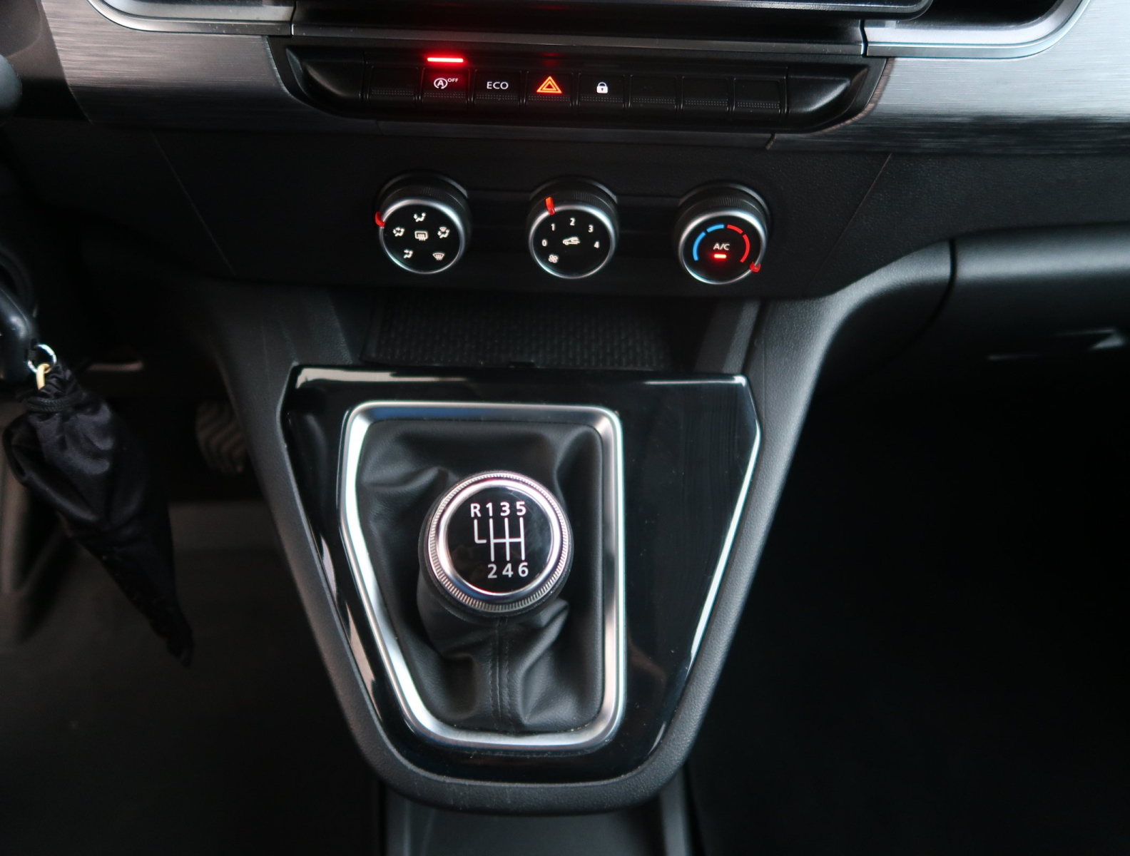 Nissan Townstar - 2023