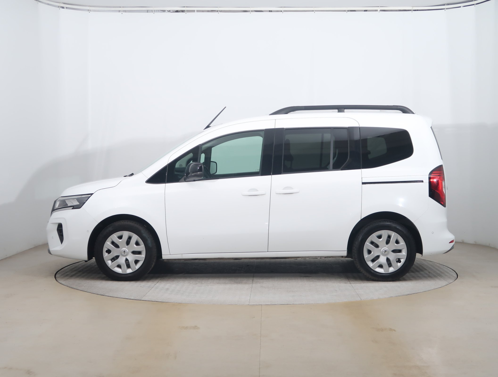 Nissan Townstar - 2023