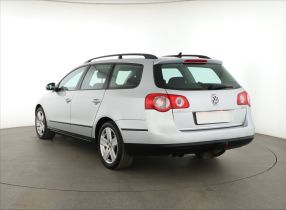 Volkswagen Passat - 2010