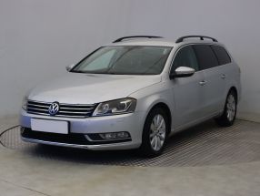 Volkswagen Passat - 2013