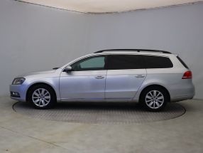 Volkswagen Passat - 2013