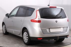 Renault Grand Scenic - 2015