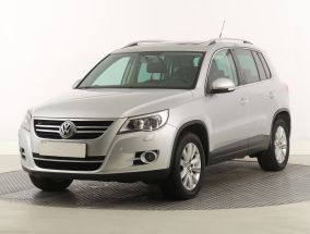 Volkswagen Tiguan - 2009