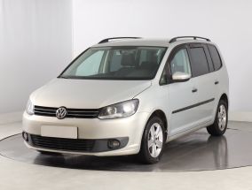 Volkswagen Touran - 2011