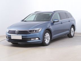 Volkswagen Passat - 2015