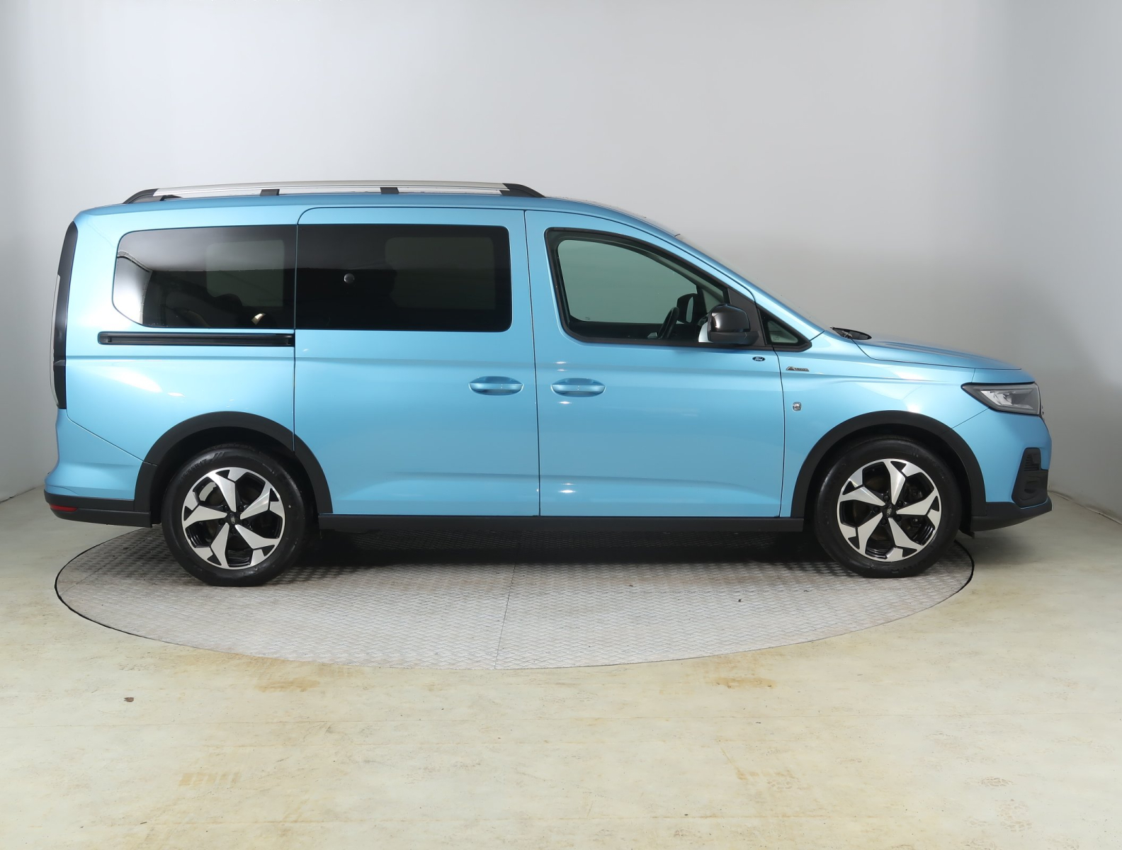 Ford Tourneo Connect - 2023