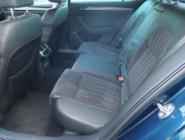 Škoda Superb - 2022