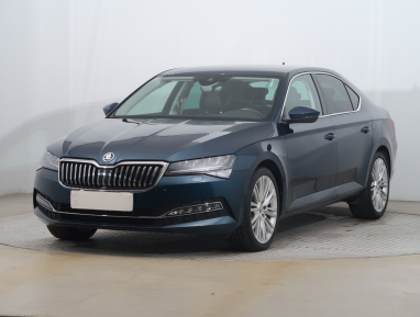 Škoda Superb - 2022