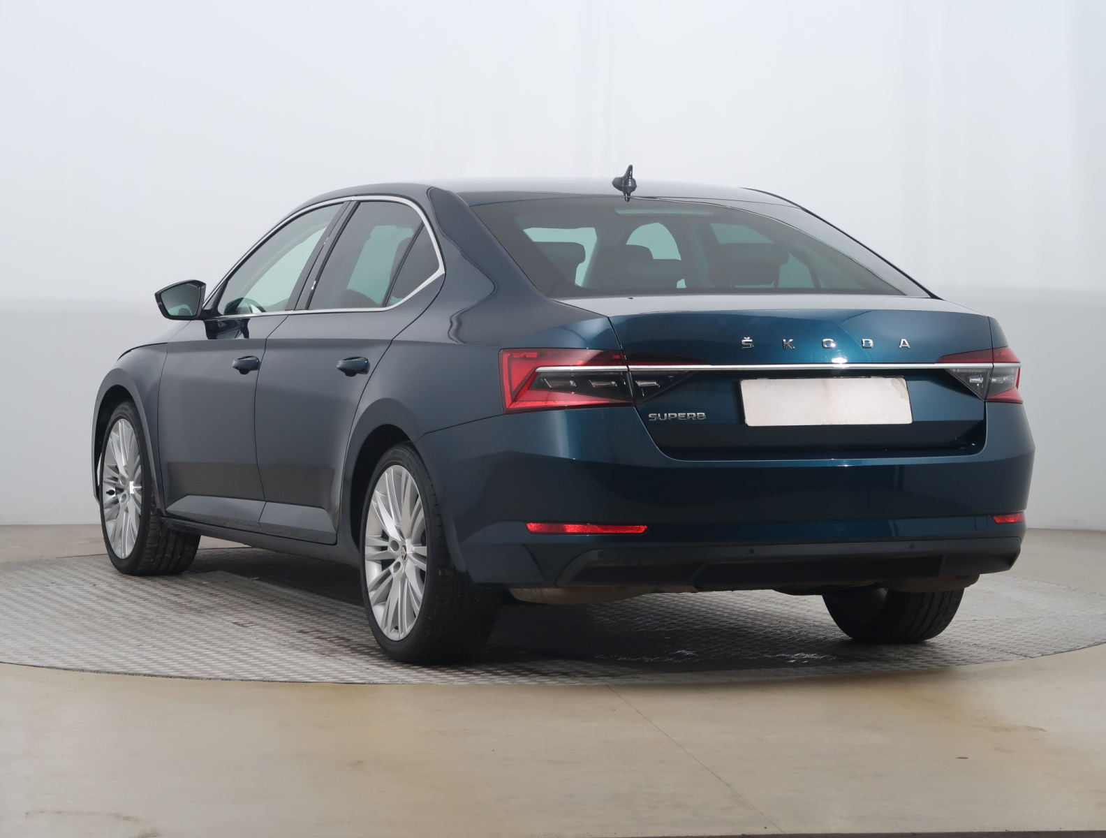 Škoda Superb - 2022